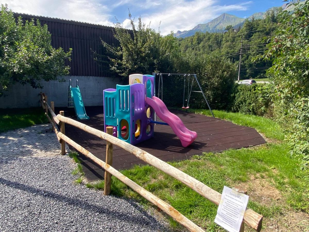 Ferienwohnung ”Heimet” Im Berner Oberland Unterbach  Exterior foto