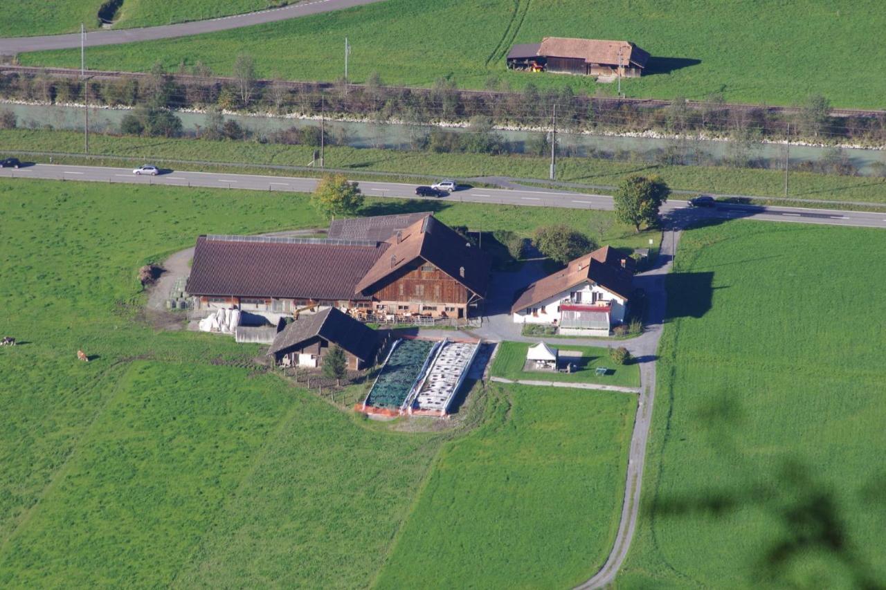 Ferienwohnung ”Heimet” Im Berner Oberland Unterbach  Exterior foto