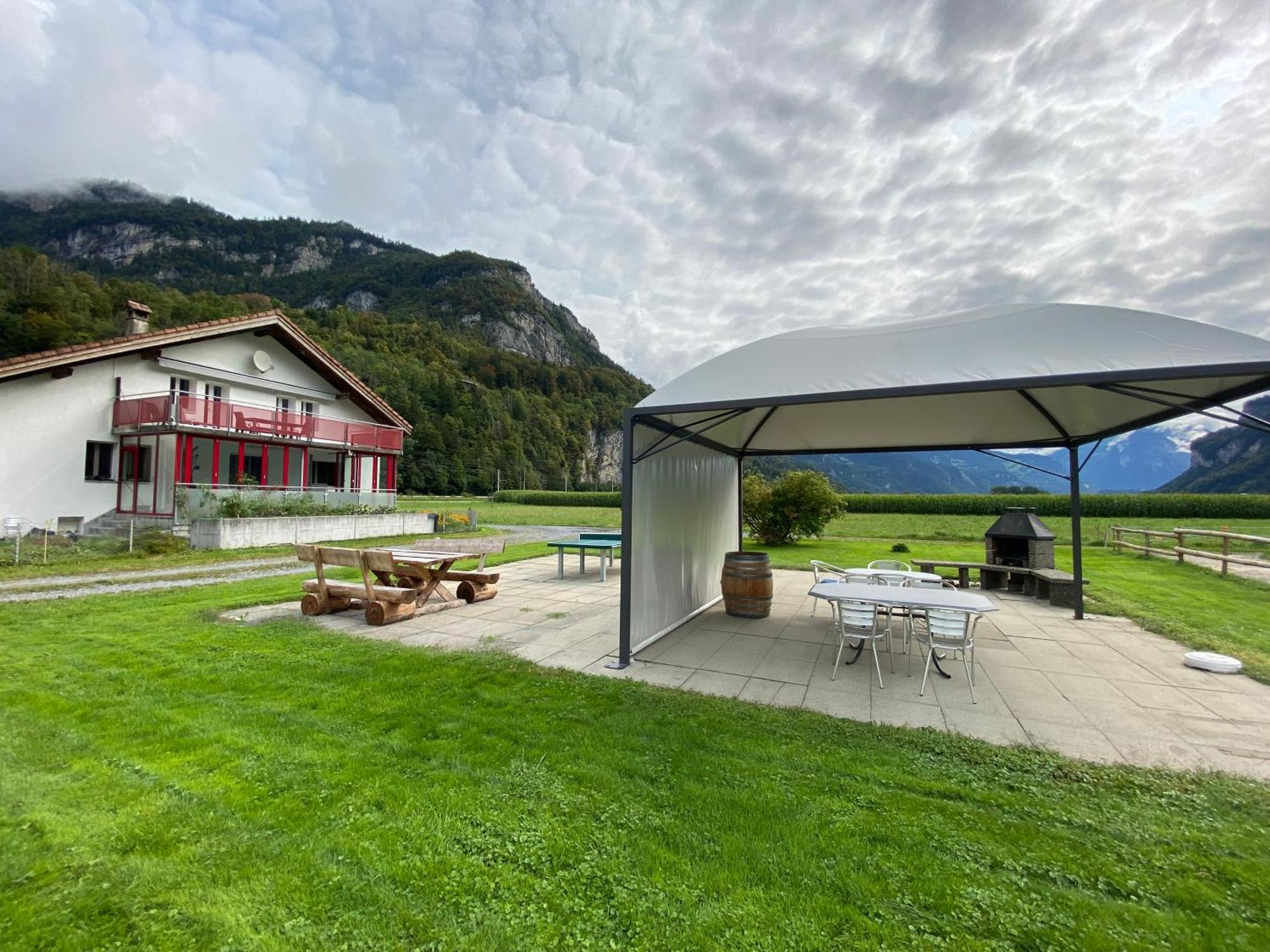 Ferienwohnung ”Heimet” Im Berner Oberland Unterbach  Exterior foto